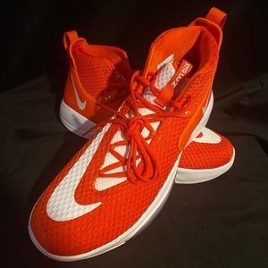 NIKE ZOOM RIZE TB PROMO TEAM MEN's size16.5